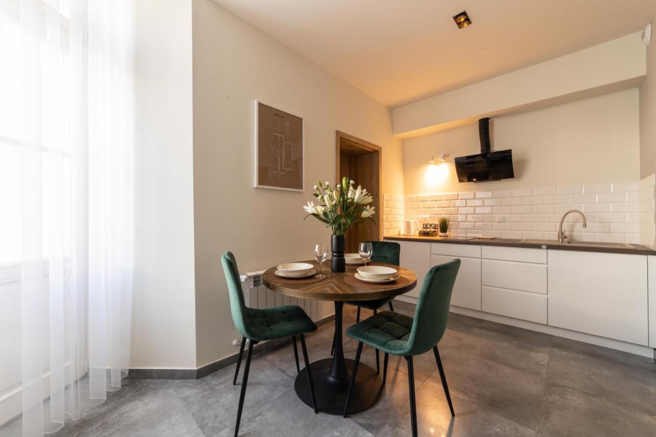 Milu Apartments Sebastiana Cracovia Esterno foto